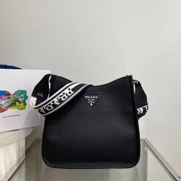 Pra*a leather hobo bag