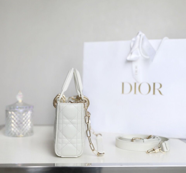 D*or lady d-joy bag