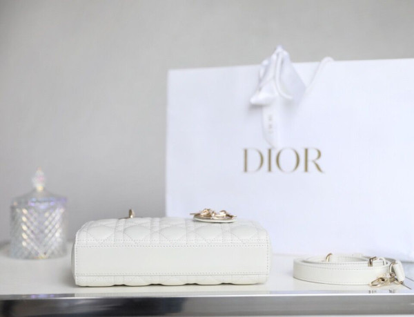 D*or lady d-joy bag