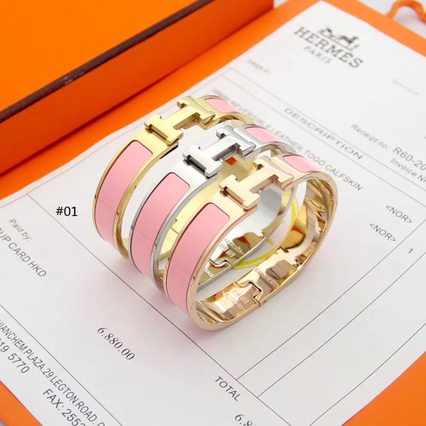 H**mes bracelet
