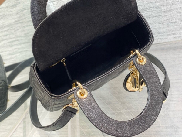 lady D*or small calfskin-20-16.5-8cm