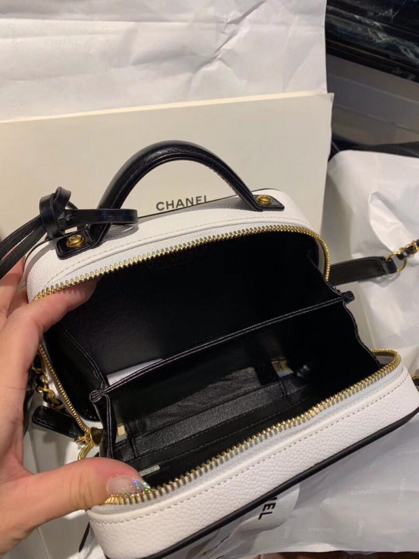 CL VANITY CASE