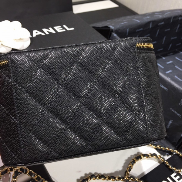 CL VANITY CASE