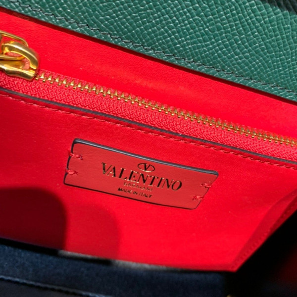 VALENTINO SMALL VSLING GRAINY CALFSKIN HANDBAG