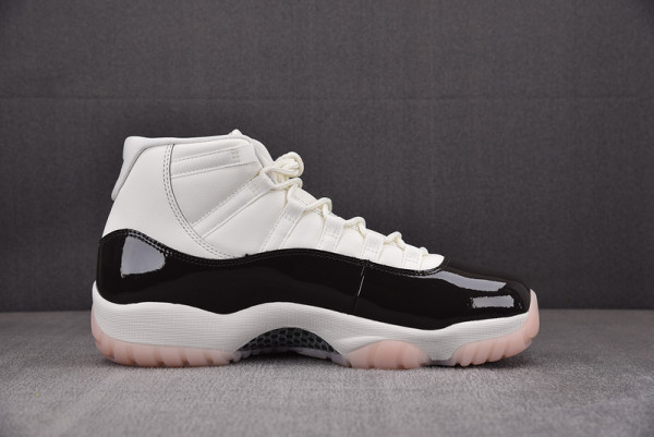 AIR JORDAN 11 WMNS "NEAPOLITAN" AR0715-101