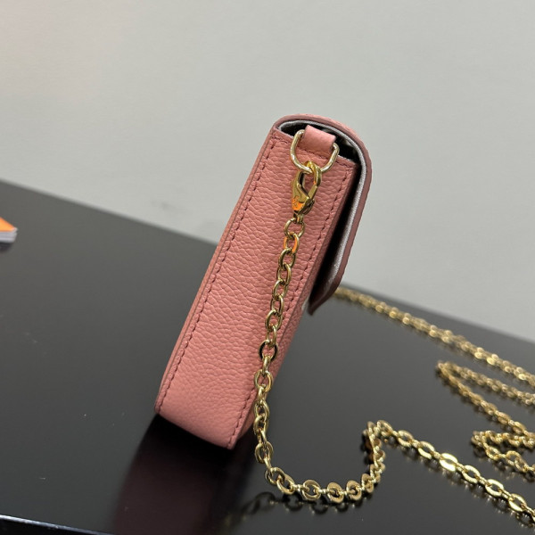 l**is V*t*n pochette fÉlicie