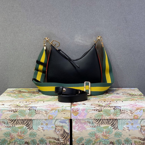 G*u*i attache small shoulder bag