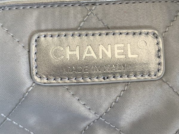 CL 22 SMALL HANDBAG