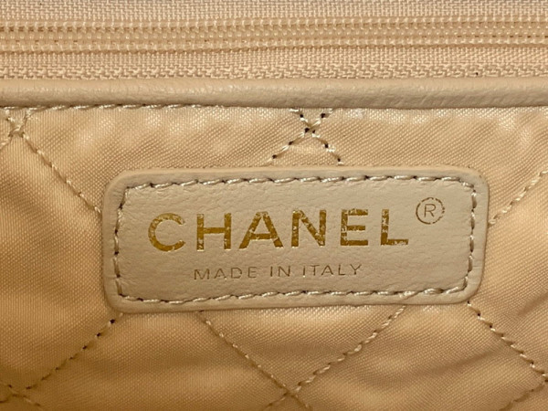 CL LARGE 22 HANDBAG