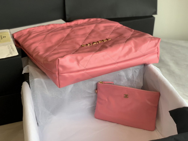 CL LARGE 22 HANDBAG