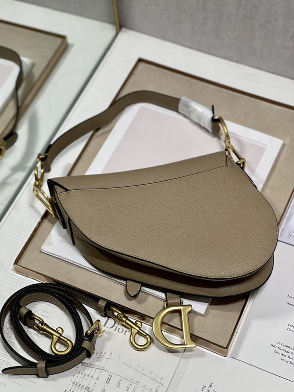 D*or saddle bag with strap