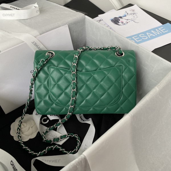 CL FLAP BAG 23CM
