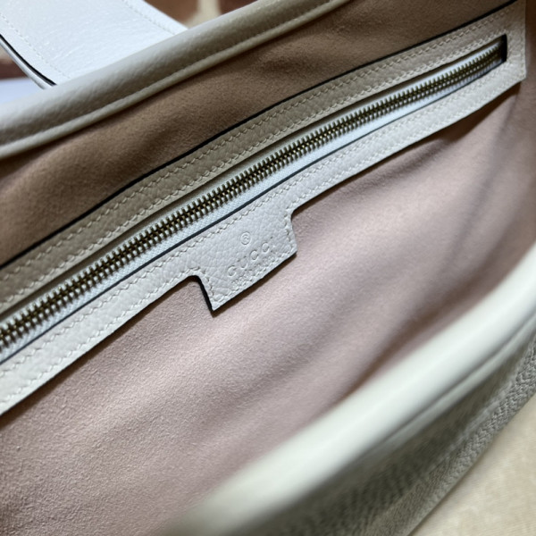 G*u*i aphrodite medium shoulder bag