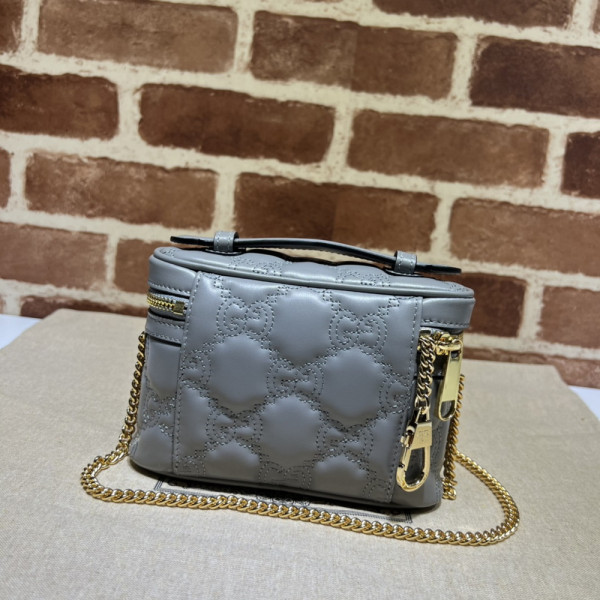 G*u*i gg matelassé top handle mini bag