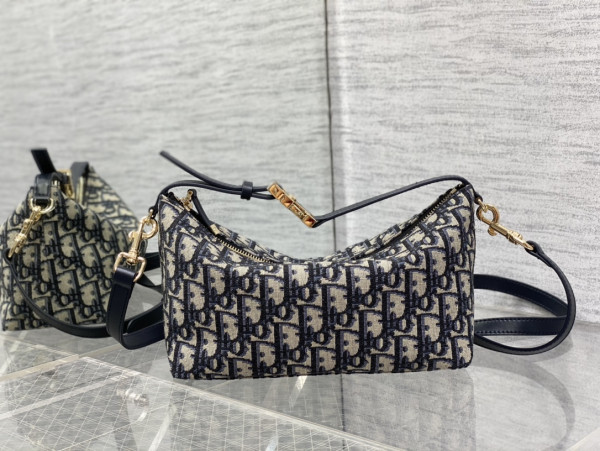 D*or D*ortravel nomad pouch medium