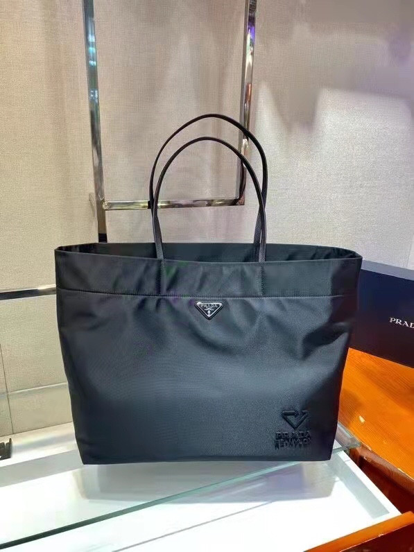 Pra*a re-nylon and saffiano leather tote bag