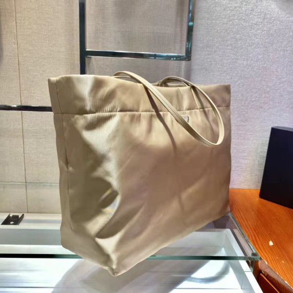 Pra*a re-nylon and saffiano leather tote bag
