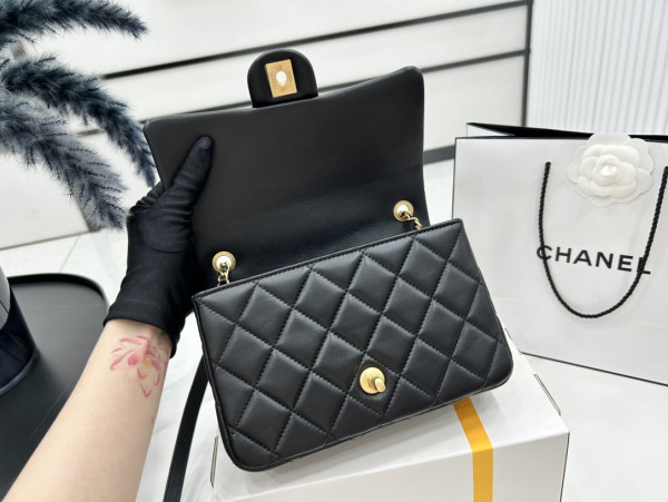 CL SMALL FLAP BAG WITH TOP HANDLE