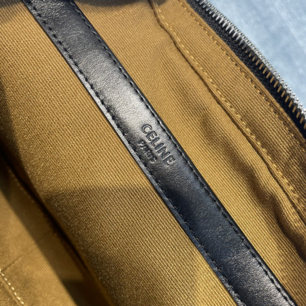Ce**e messenger bag