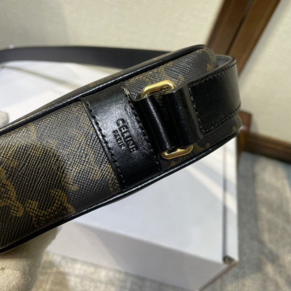 Ce**e messenger bag