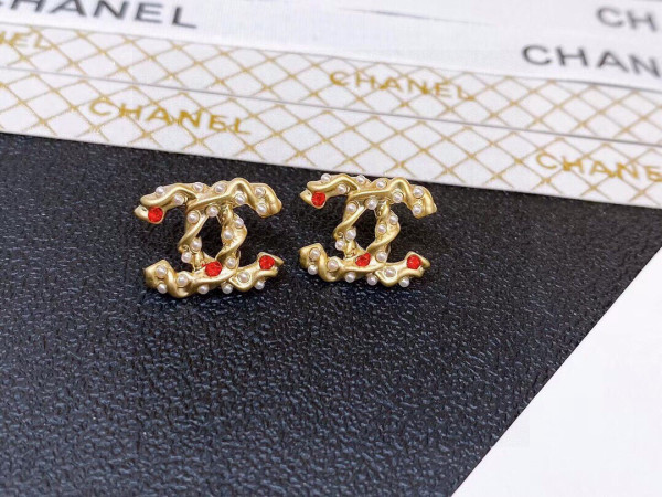 CL EARRINGS