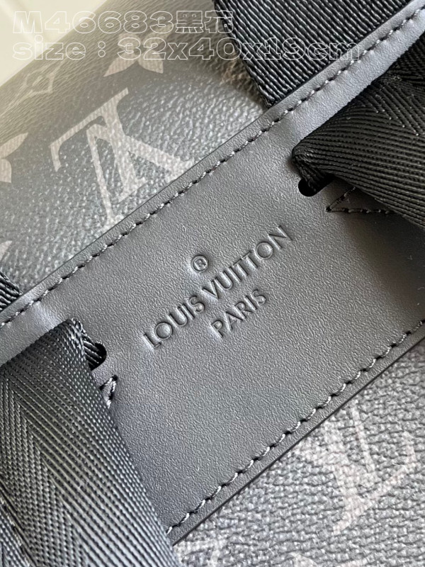 l**is V*t*n backpack