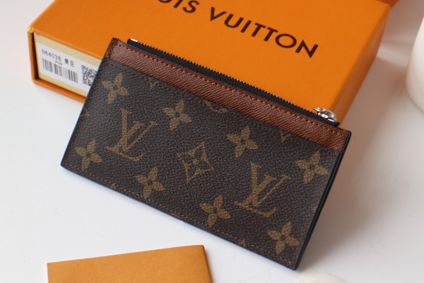l**is V*t*n coin card holder