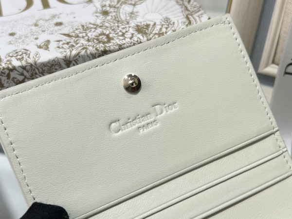 D*or wallet