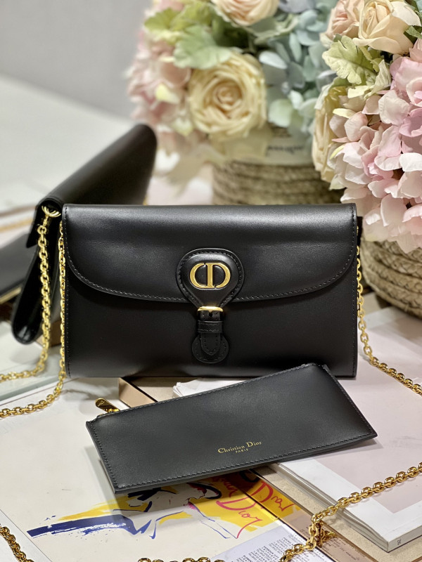 D*or bobby east-west pouch with chain