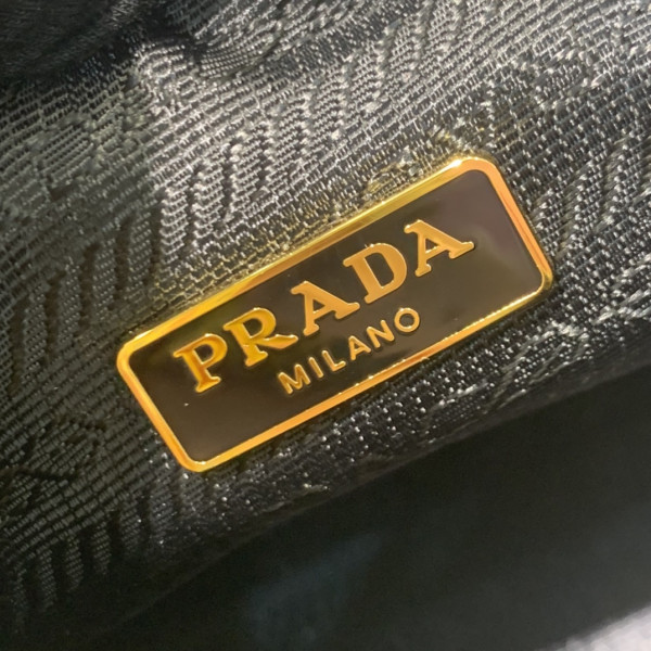 Pra*a re-edition saffiano leather mini bag