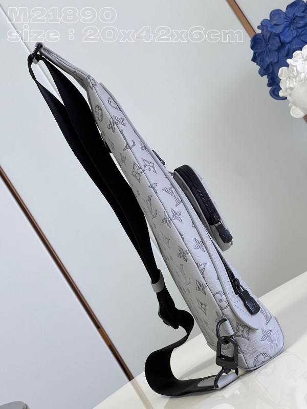 l**is V*t*n duo slingbag-20*42*6cm