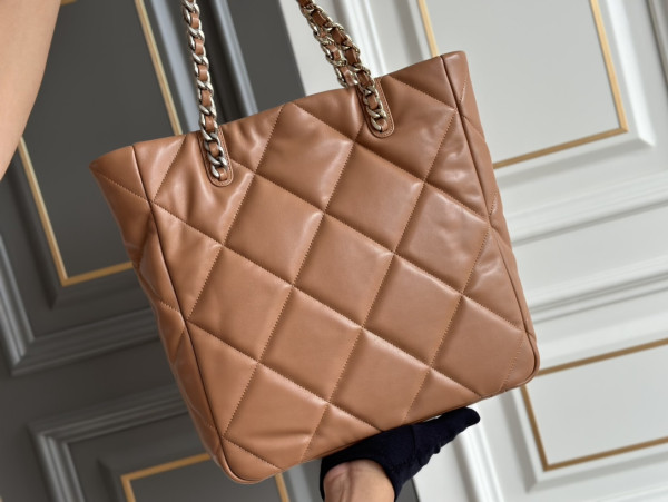 CL TOTE BAG