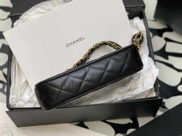 CL HOBO HANDBAG