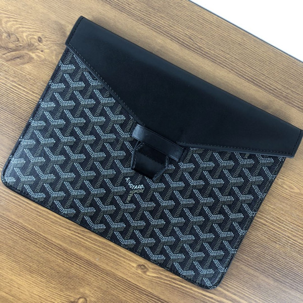 Go*ard commando envelope clutch