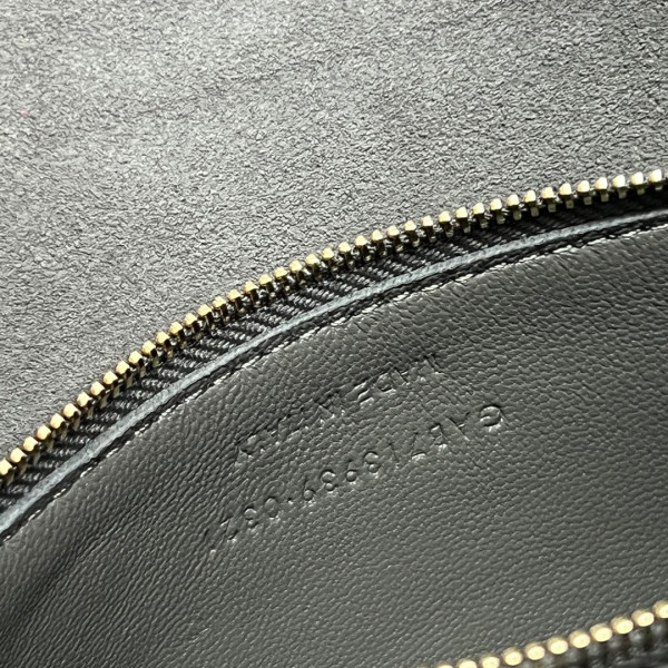 YSL LE 5 À 7 SOFT SMALL HOBO BAG-23*22*8CM