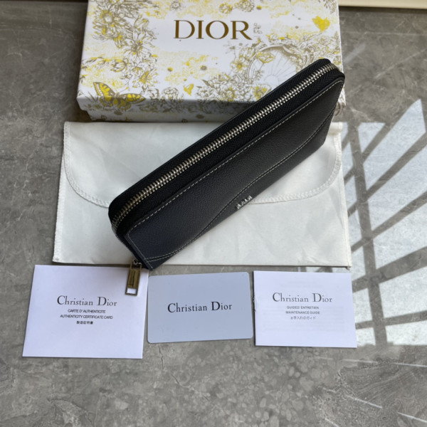 D*or saddle zipped long wallet