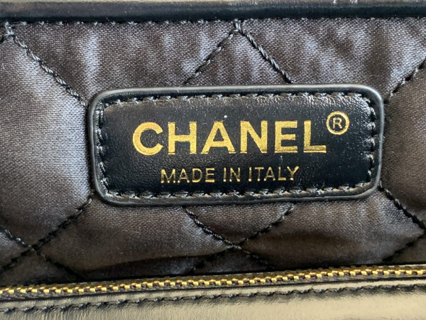 CL 22 HANDBAG