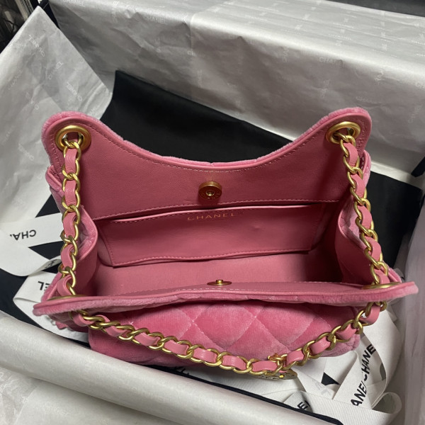 CL SMALL HOBO HANDBAG