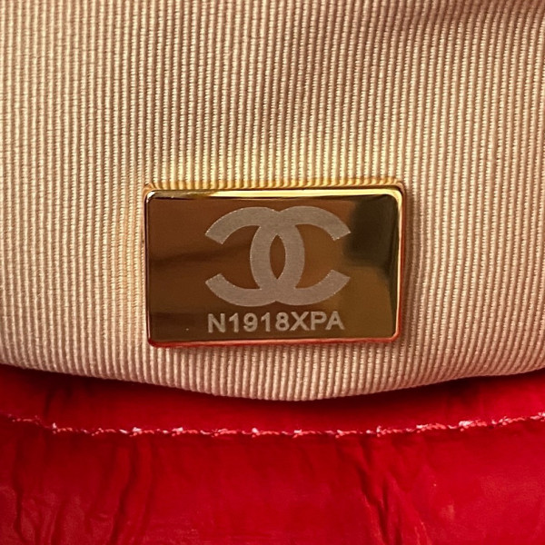 CL SMALL HOBO HANDBAG