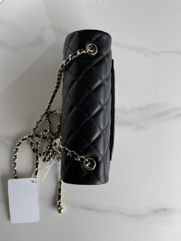 CL FLAP BAG