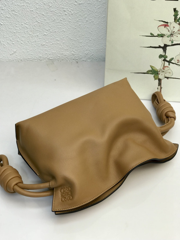 LOEWE Mini Flamenco clutch-18-23.9-9cm