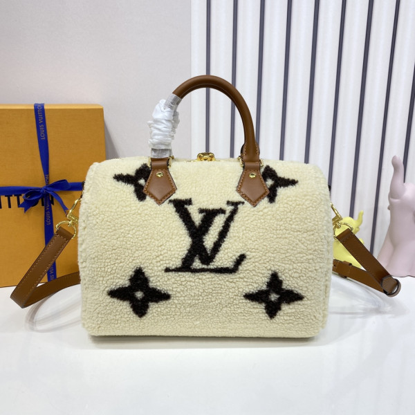l**is V*t*n speedy bandouliÈre 25