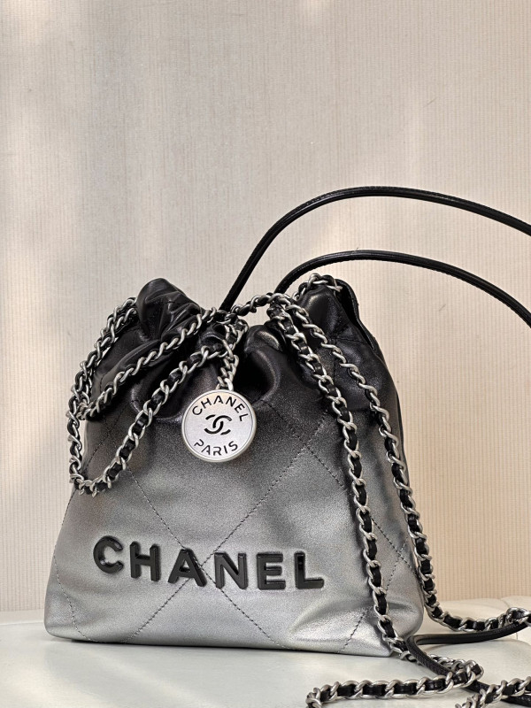 CL 22 MINI HANDBAG
