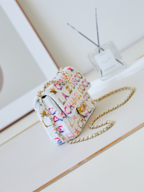 CL SMALL FLAP BAG