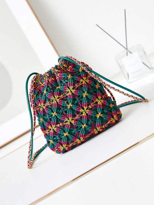 CL 22 MINI HANDBAG