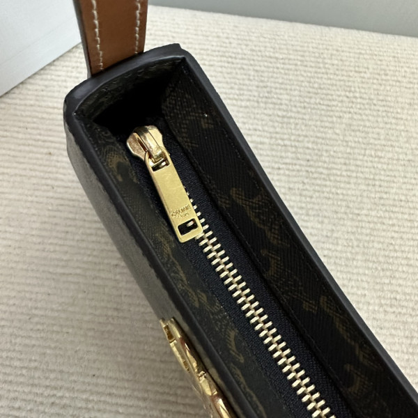 Ce**e medium tilly bag