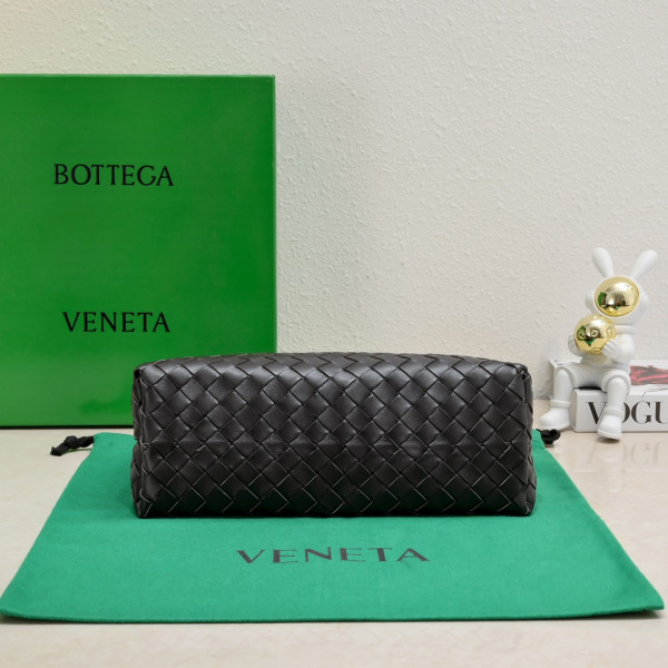 Bo*te*ga ve*ne*ta small east/west andiamo