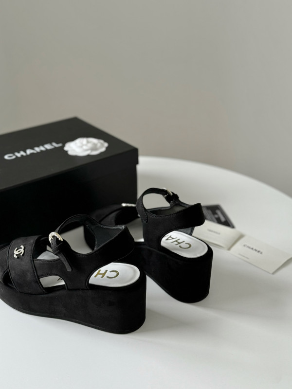 CL SANDALS
