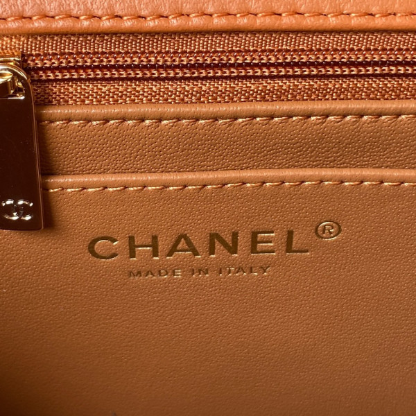 CL FLAP BAG WITH TOP HANDLE-21CM