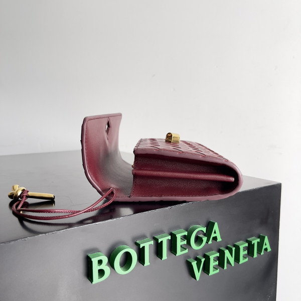 Bo*te*ga ve*ne*ta andiamo - 19*11.5*3cm